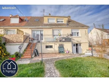 maison 5 pièces 111 m²