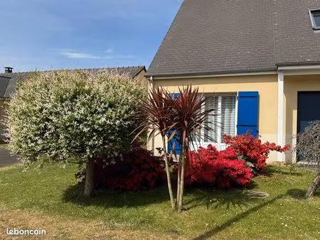maison lumineuse avec jardin