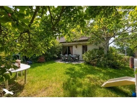 pavillon 7 pièces 142 m²