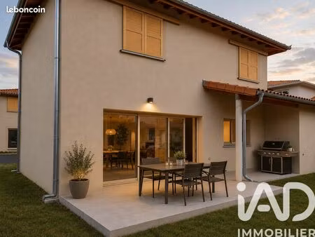 maison 4 pièces 90 m²