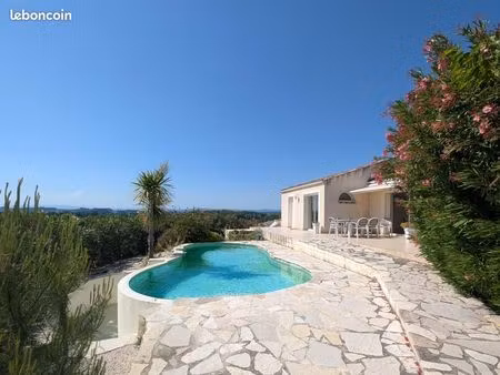 villa 5 pièces 149 m²