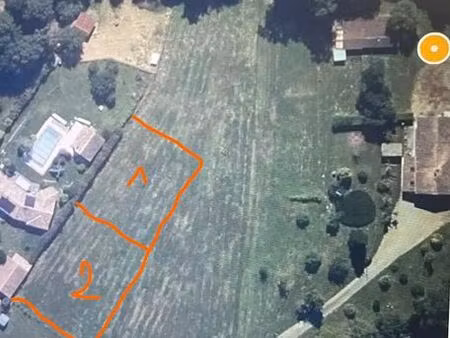 terrain 1100m2