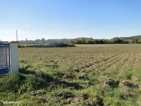 terrain 6000m² lévignac