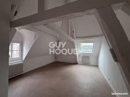 studio 1 pièce 23 m²