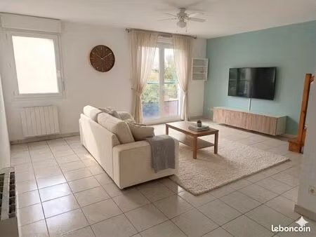 appartement t3 61m2