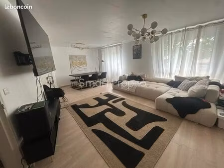 appartement 3 pièces 102 m²