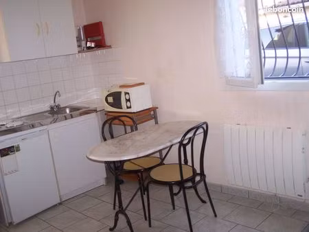 studio meublé 2 kms sortie chartres-sud à morancez
