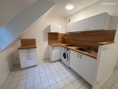 studio 1 pièce 22 m²