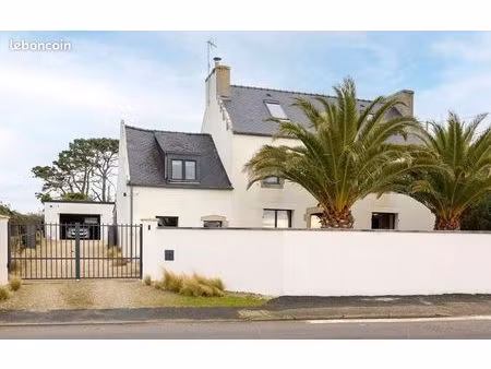 longère 2 étages 150m² vue mer commerces à pieds