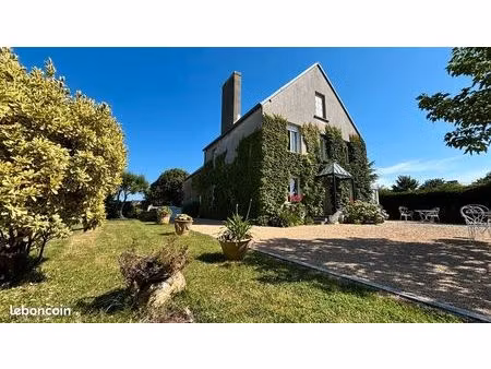 propriété 8 pièces 120 m²