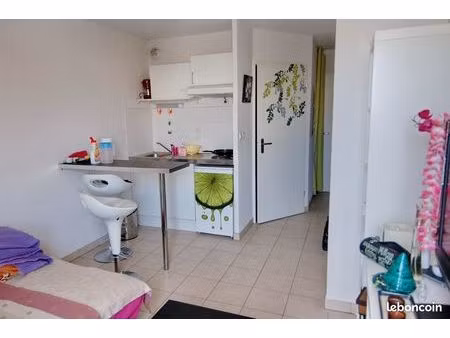 studio 1 pièce 20 m²