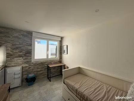 studio 1 pièce 17 m²
