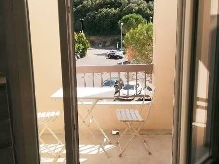 location studio 18 m2 + balcon meublé wifi