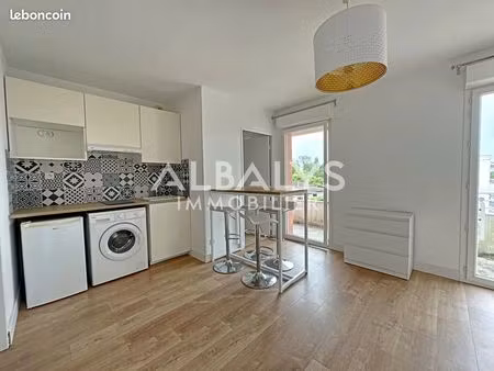 studio 1 pièce 21 m²