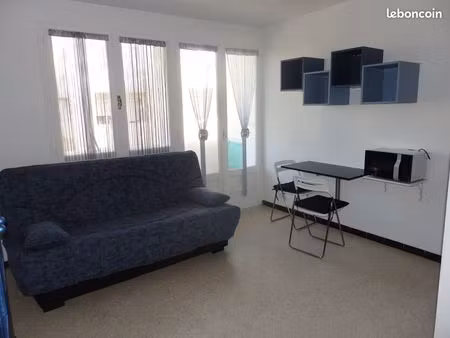 charmant studio à louer