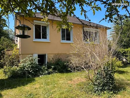 maison 6 pièces 110 m²