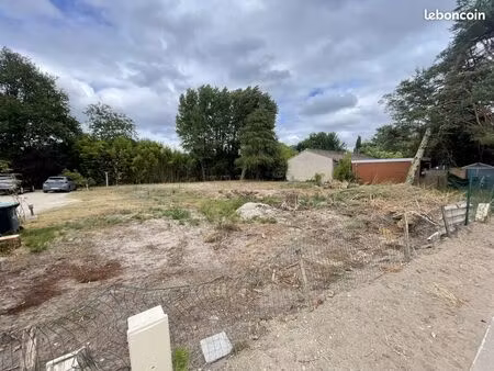 terrain 420 m² saint-morillon
