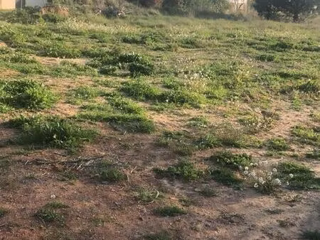 ? terrain de loisirs / investissement à sérignan – à proximité de la mer ?