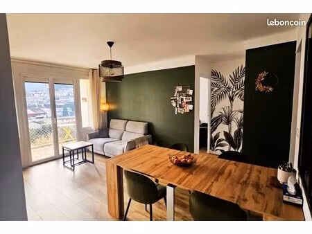 t3 bis 70m² rénové - centre st-claude - vue montagne - chauffage compris