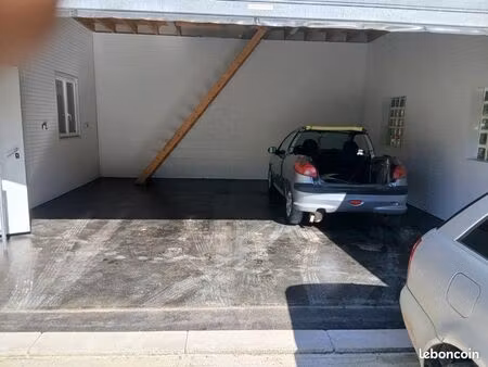 loue grand garage