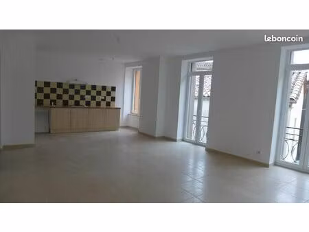 appartement 4 pièces 121 m²