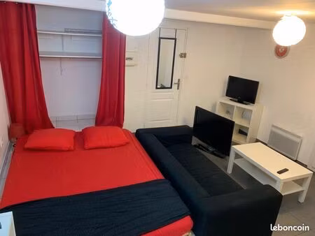 studio meublé proche faculté de médecine et chu caremeau (quartier saut du lièvre)