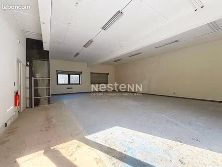 local d'activité 130m²