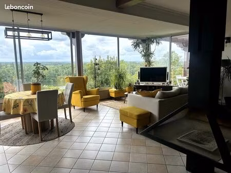 maison familiale de caractère avec vue