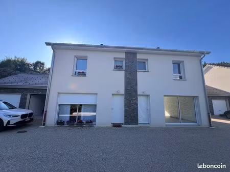 maison mitoyenne à morbier