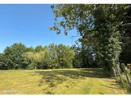 terrain 1 020 m² le poinconnet