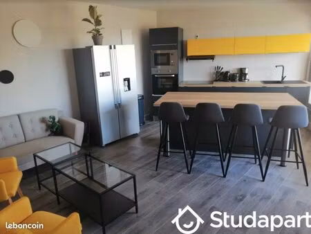 chambre 1 pièce 8 m²