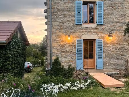 maison 2 pièces 96 m²