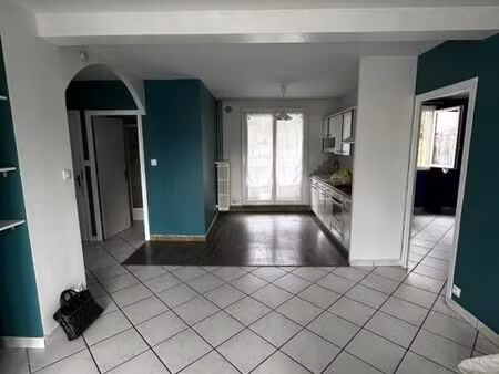 appartement 3 pièces 53 m²