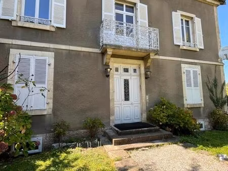immeuble 265 m² dole