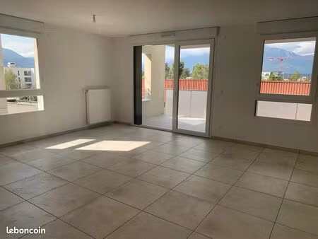 appartement 3 pièces 70 m²