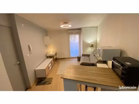 studio meublé nîmes