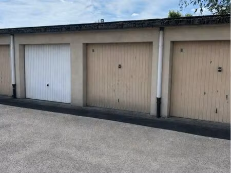 garage / box à louer