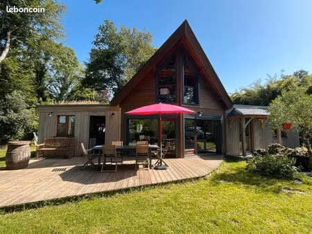 maison en bois 120 m² – terrain arboré de 1 783 m²