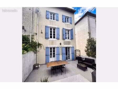 maison de village 6 pièces 158 m²
