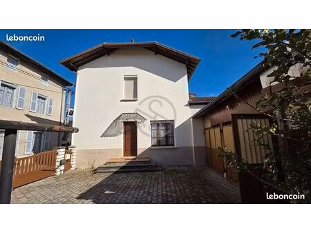 maison de village avec dépendance et fortes potentielles d’aménagement