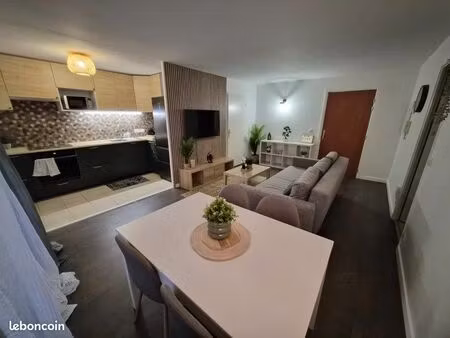 location t2 meublé à cergy-le-haut