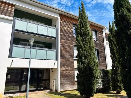 appartement 2 pièces 43 m² + loggia  rt 2012  zone aéronautique