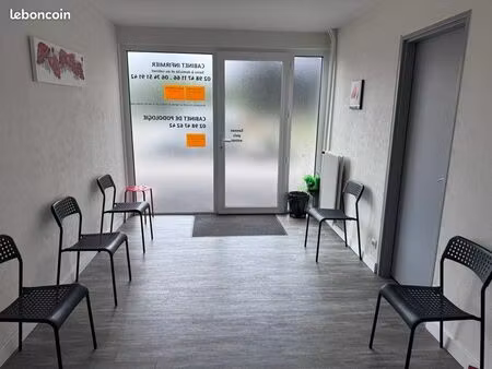 location cabinet paramédical