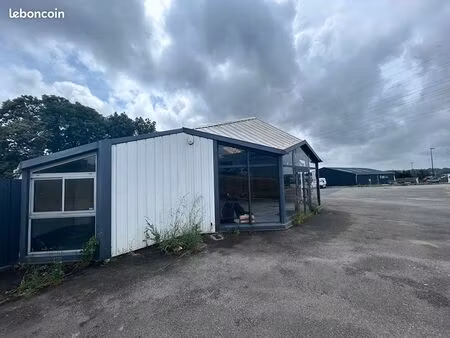 entrepôt 150 m² quimper