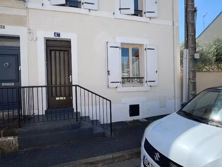 maison de ville 4 pièces 80 m²
