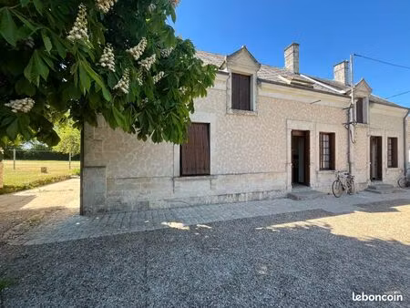 longère 4 pièces 122 m²