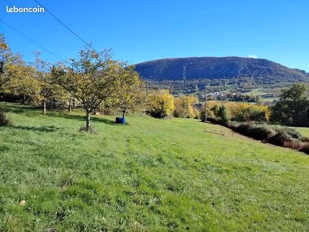 terrain 1061 m² saint-andré-en-royans