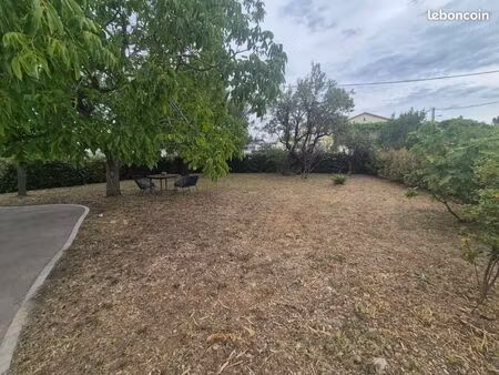 terrain 330 m² cournonterral
