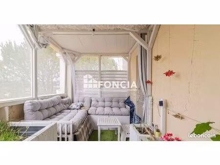 appartement t3 avec terrasse sur les pins — juvignac  secteur les circulades