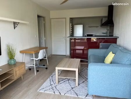 appartement t2 avec balcon et parking